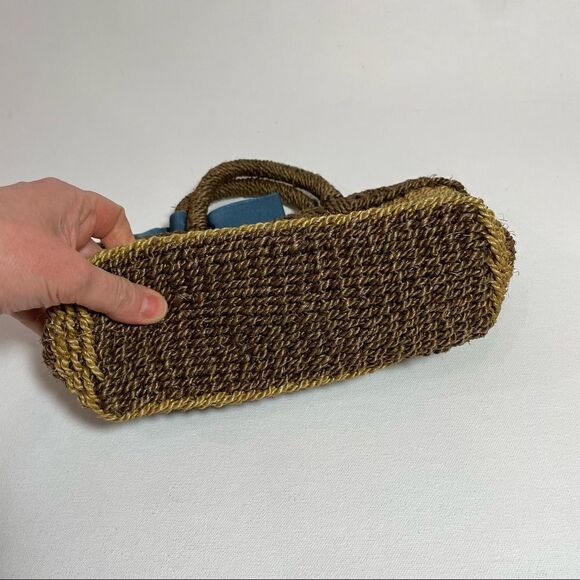 Petite handmade basket 🧺 tote with blue grosgrain ribbon from Whole Foods - Picture 5 of 8